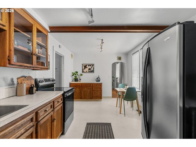 5924 Se Holgate Blvd, Portland, OR 97206
