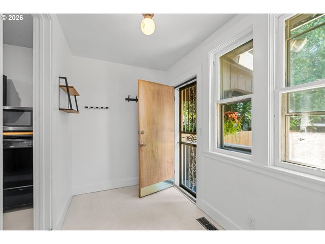 5924 Se Holgate Blvd, Portland, OR 97206