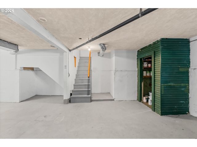 5924 Se Holgate Blvd, Portland, OR 97206