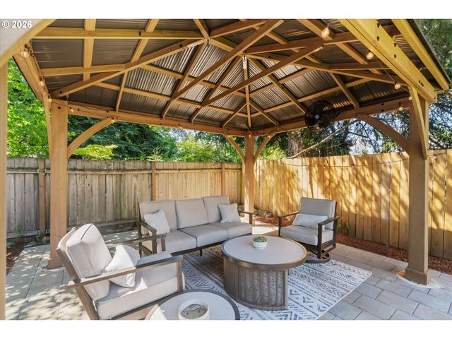 5924 Se Holgate Blvd, Portland, OR 97206
