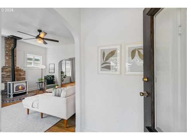5924 Se Holgate Blvd, Portland, OR 97206