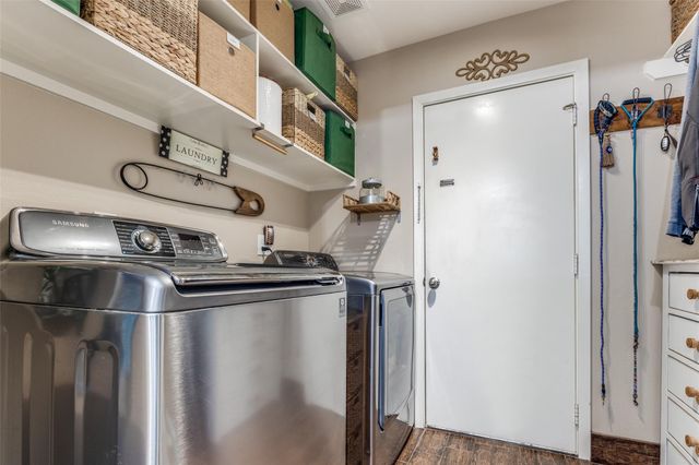 1433 N Park Ridge Drive, Deer Park, TX 77536