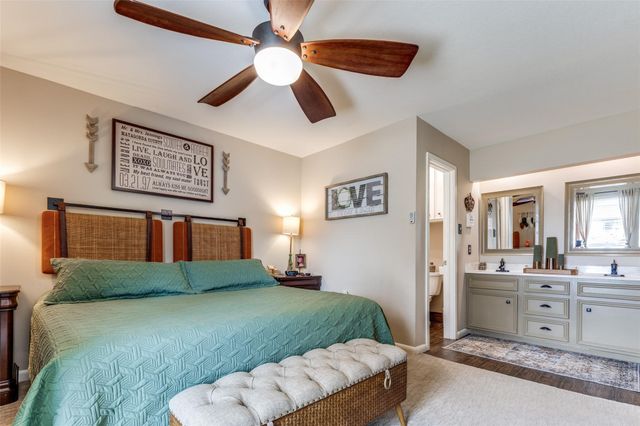 1433 N Park Ridge Drive, Deer Park, TX 77536