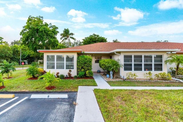 4935 NW 2nd Street A, Delray Beach, FL 33445