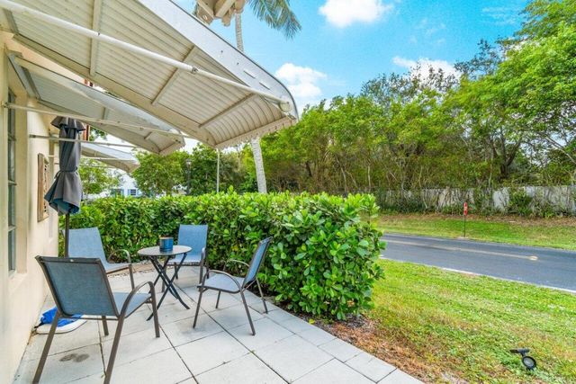 4935 NW 2nd Street A, Delray Beach, FL 33445