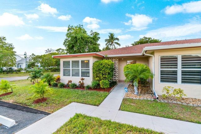 4935 NW 2nd Street A, Delray Beach, FL 33445