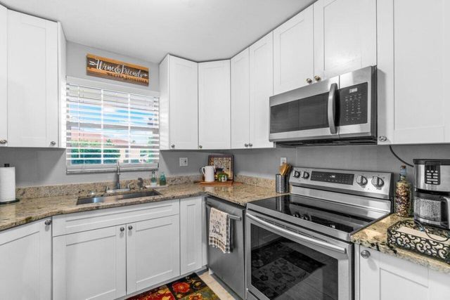 4935 NW 2nd Street A, Delray Beach, FL 33445