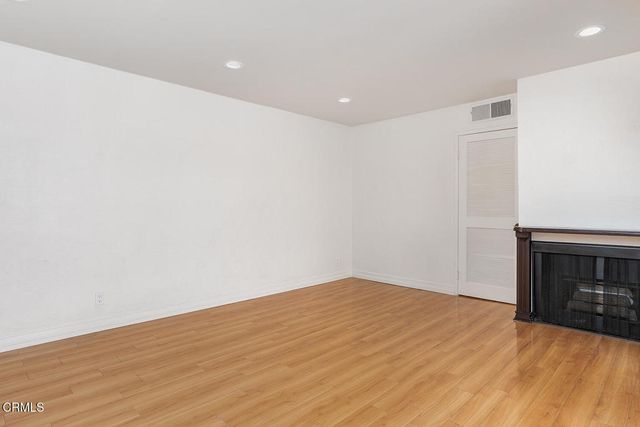 2386 E Del Mar Boulevard 220, Pasadena, CA 91107