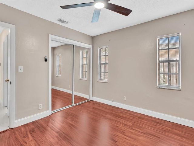 6831 NW 81st Place, Tamarac, FL 33321