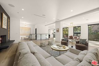 3147 Hollyridge Drive, Los Angeles, CA 90068