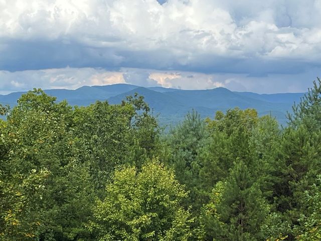 465 Confederate Circle, Murphy, NC 27906