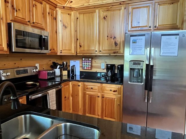 465 Confederate Circle, Murphy, NC 27906