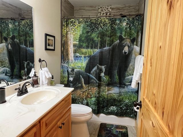 465 Confederate Circle, Murphy, NC 27906