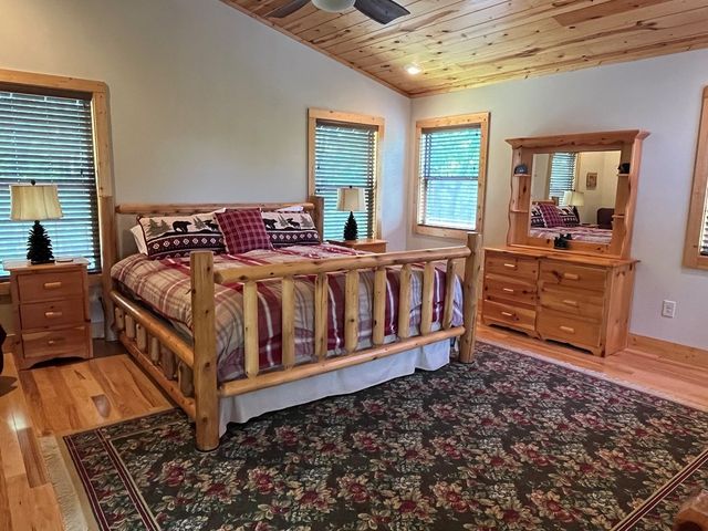 465 Confederate Circle, Murphy, NC 27906