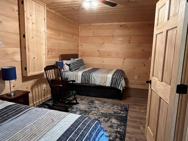 465 Confederate Circle, Murphy, NC 27906