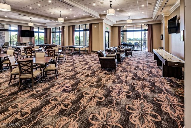 9815 Giaveno CT 1234, Naples, FL 34113