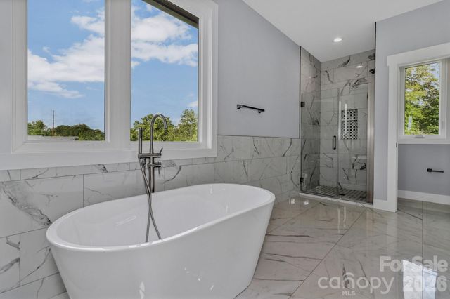 79 Scott Meadows Drive, Asheville, NC 28806