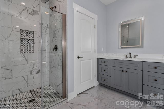 79 Scott Meadows Drive, Asheville, NC 28806