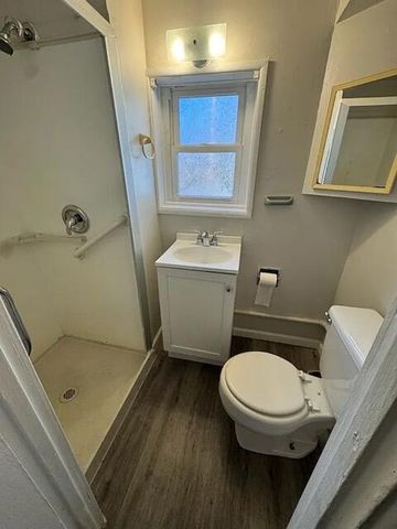 1231 W 3rd Street, Hobart, IN 46342