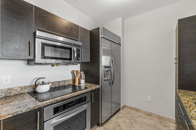 550 Okeechobee Boulevard 824, West Palm Beach, FL 33401