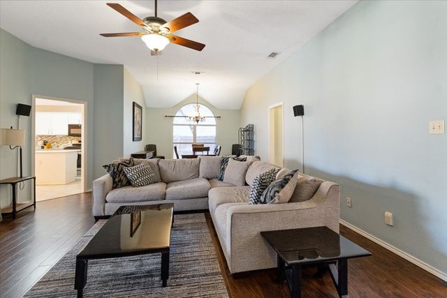 905 Forest Hollow Drive, Hurst, TX 76053