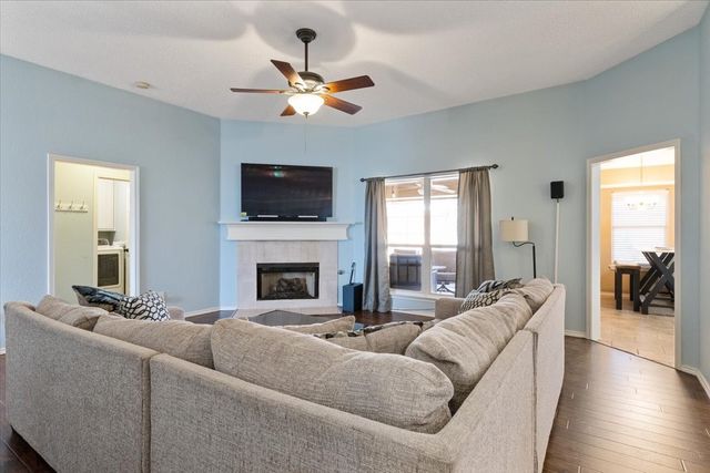 905 Forest Hollow Drive, Hurst, TX 76053