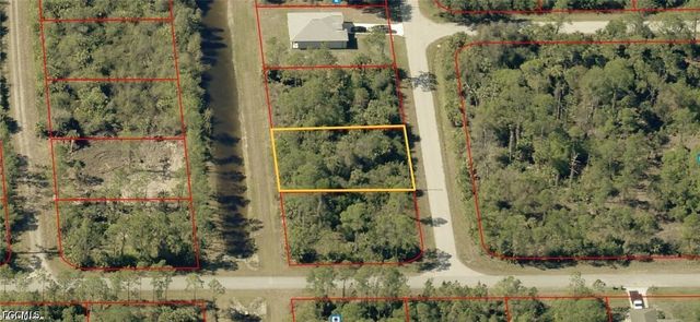 1244 Ravenswood ST E, Lehigh Acres, FL 33974
