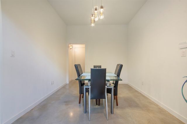 2210 Lola Court, Dallas, TX 75206