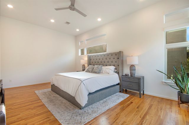 2210 Lola Court, Dallas, TX 75206