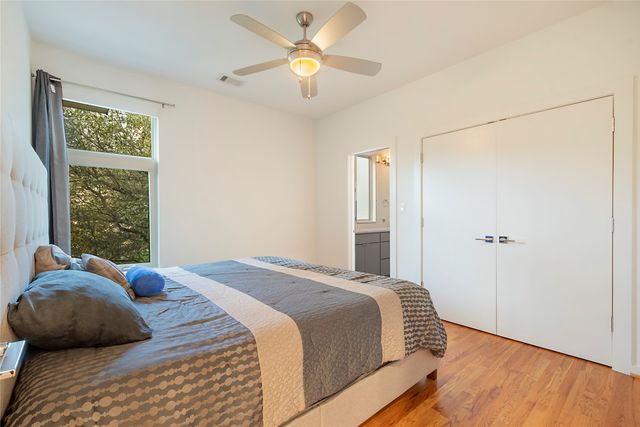 2210 Lola Court, Dallas, TX 75206