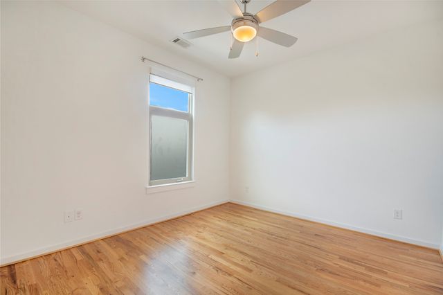 2210 Lola Court, Dallas, TX 75206