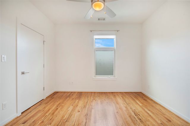 2210 Lola Court, Dallas, TX 75206