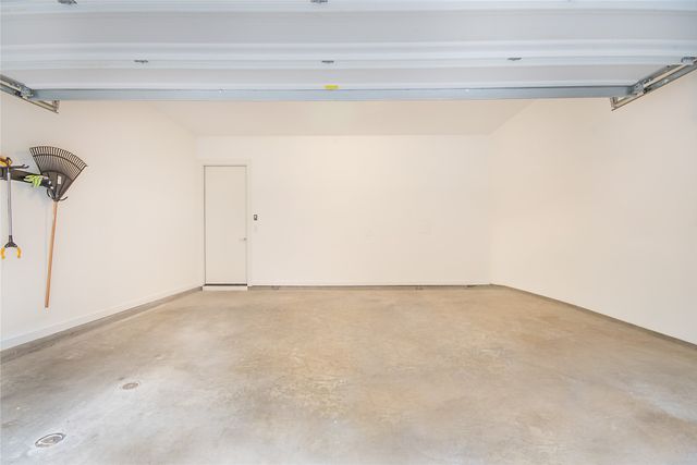 2210 Lola Court, Dallas, TX 75206