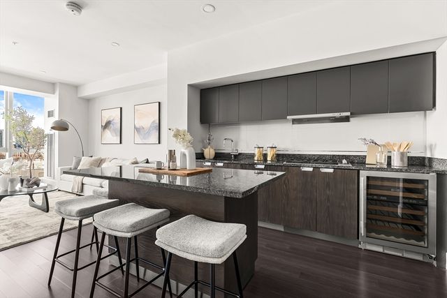 110 Stuart St 19F, Boston, MA 02116