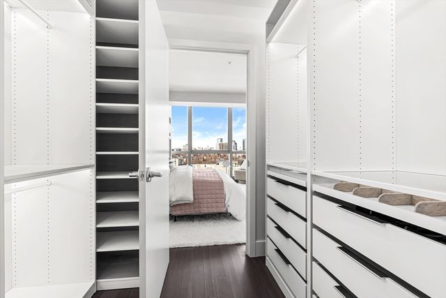 110 Stuart St 19F, Boston, MA 02116