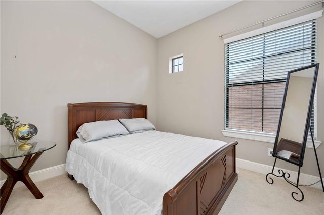 2110 Shearn Street 12, Houston, TX 77007