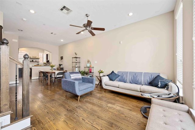 2110 Shearn Street 12, Houston, TX 77007