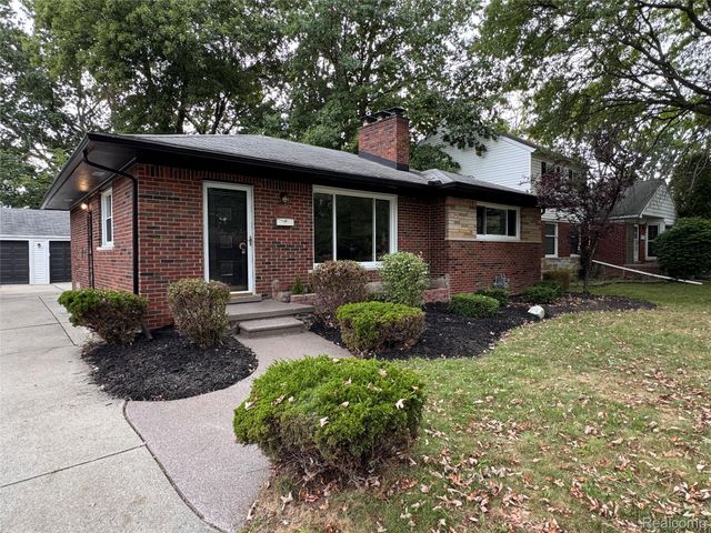 20618 Woodside Street, Harper Woods, MI 48225