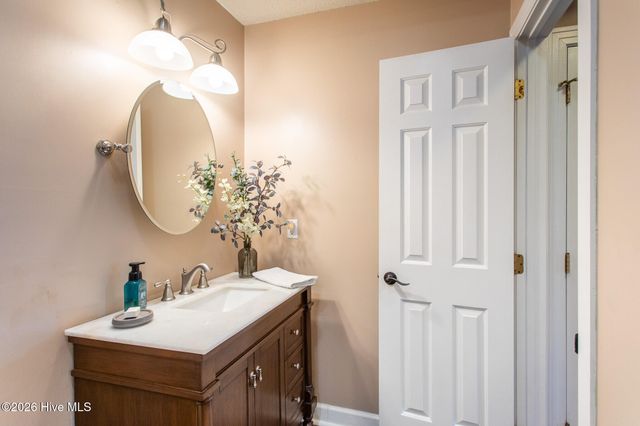 422 Albemarle Boulevard 14a, Hertford, NC 27944