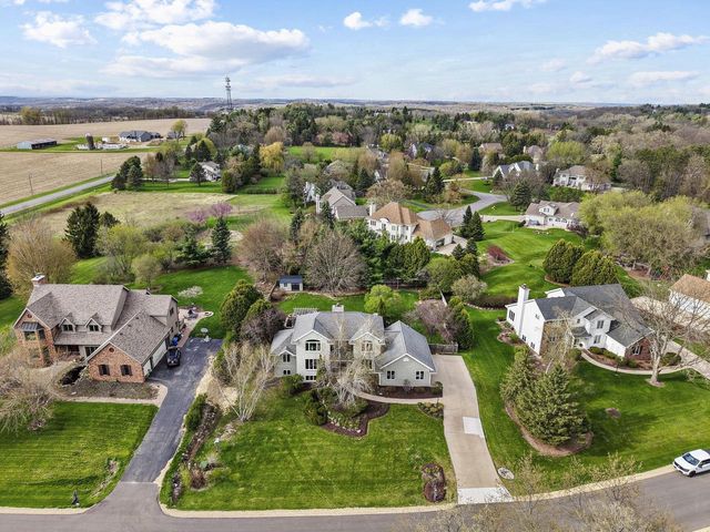 7910 Black River Road, Verona, WI 53593