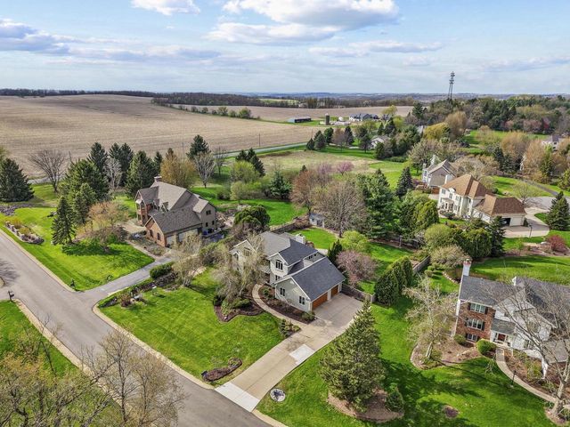 7910 Black River Road, Verona, WI 53593