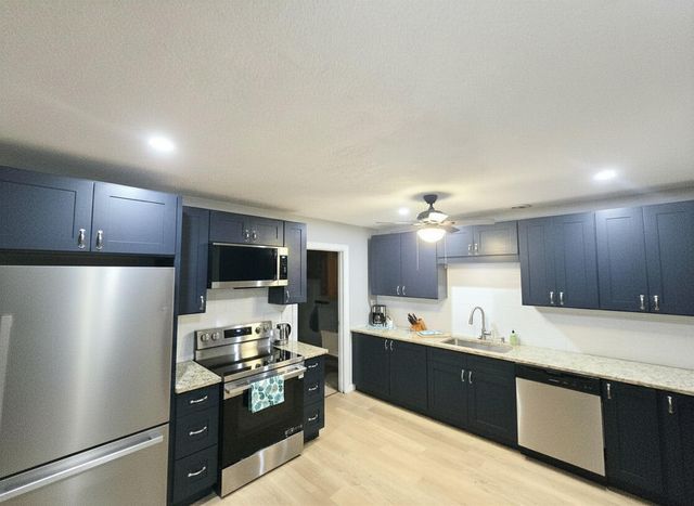 5557 Evelyn Drive, North Charleston, SC 29418