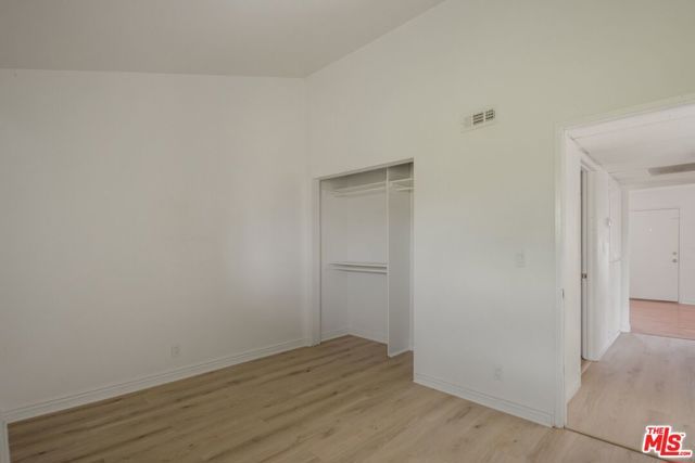 8505 Columbus Avenue 307, Los Angeles, CA 91343
