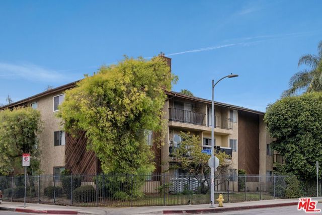 8505 Columbus Avenue 307, Los Angeles, CA 91343