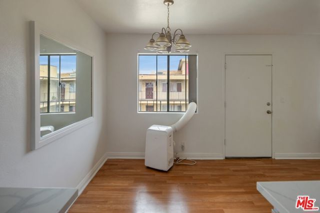 8505 Columbus Avenue 307, Los Angeles, CA 91343