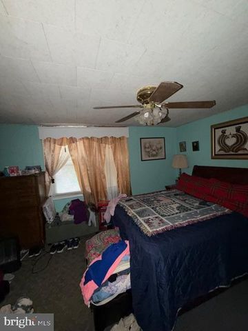 5220 MARWOOD RD, Philadelphia, PA 19120