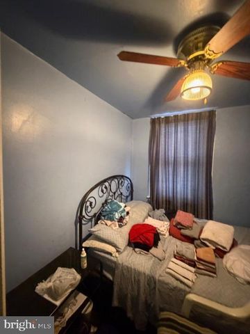 5220 MARWOOD RD, Philadelphia, PA 19120