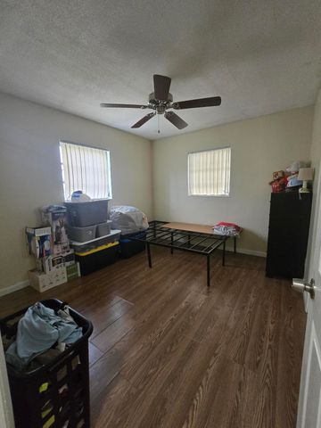 3560 NW 3rd Avenue 1-2, Pompano Beach, FL 33064