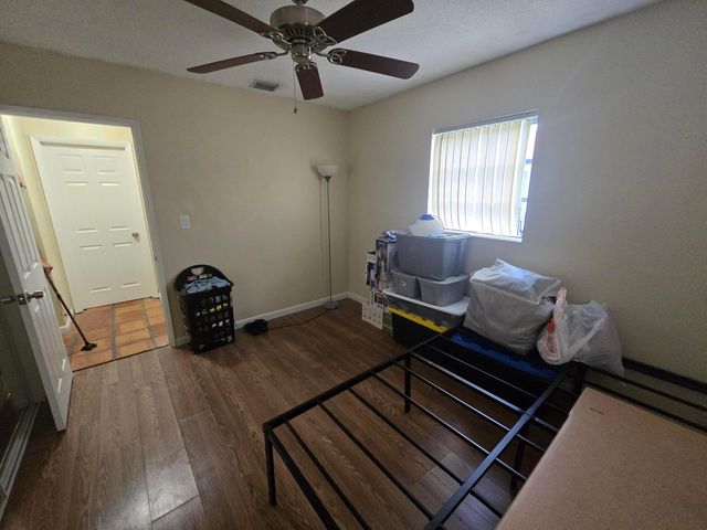 3560 NW 3rd Avenue 1-2, Pompano Beach, FL 33064
