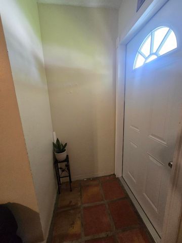3560 NW 3rd Avenue 1-2, Pompano Beach, FL 33064